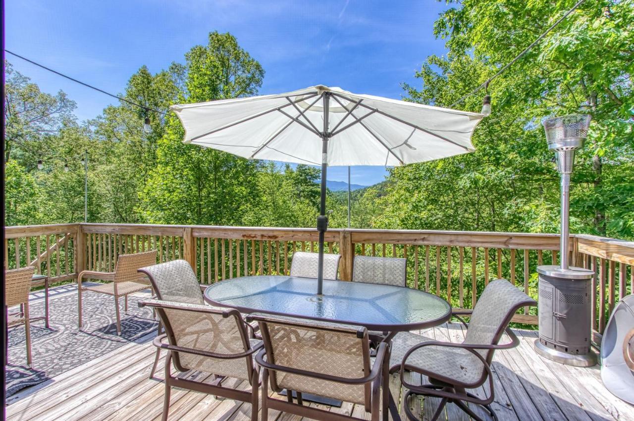 Memorable "Deer & Doe" By Honeybearcabins 4Br 3Ba, Mountain View Deck, Farmhouse Decor, Fireplace, 3 Acres 塞维尔维尔 外观 照片