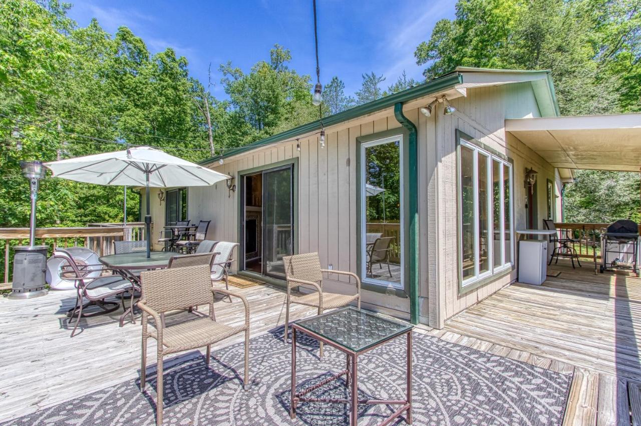 Memorable "Deer & Doe" By Honeybearcabins 4Br 3Ba, Mountain View Deck, Farmhouse Decor, Fireplace, 3 Acres 塞维尔维尔 外观 照片